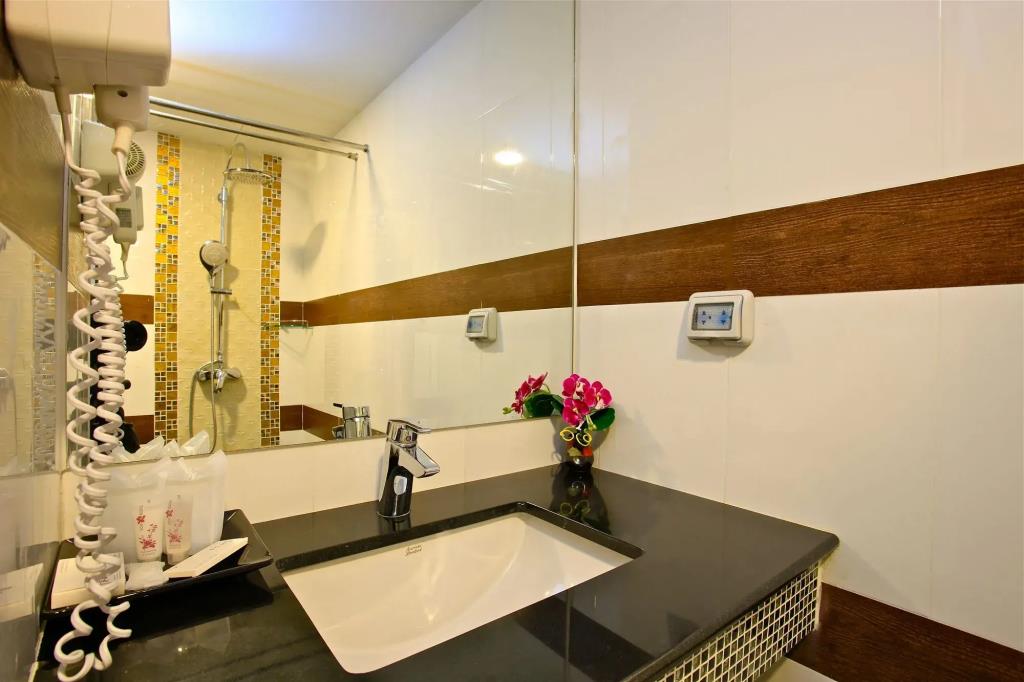 Orchid Garden Hotel Patong 3*