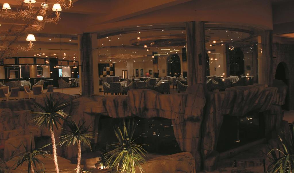 Red Sea Taj Mahal Resort & Aqua Park 5*