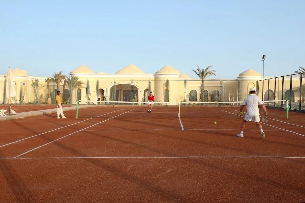 Red Sea Taj Mahal Resort & Aqua Park 5*