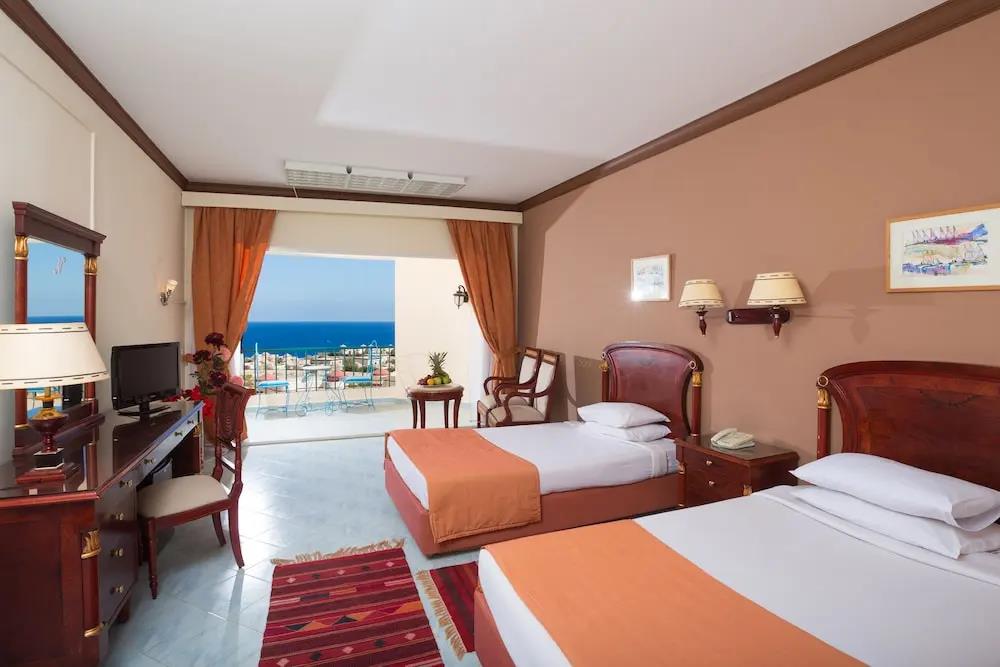 Red Sea Taj Mahal Resort & Aqua Park 5*