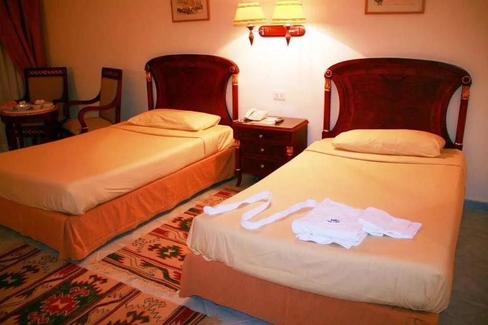Red Sea Taj Mahal Resort & Aqua Park 5*