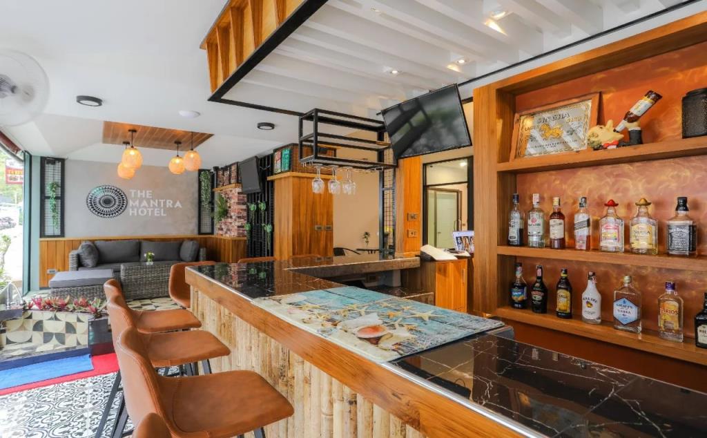 The Mantra Hotel 2*