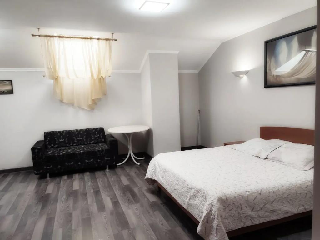 Klubnaya Hotel 3*
