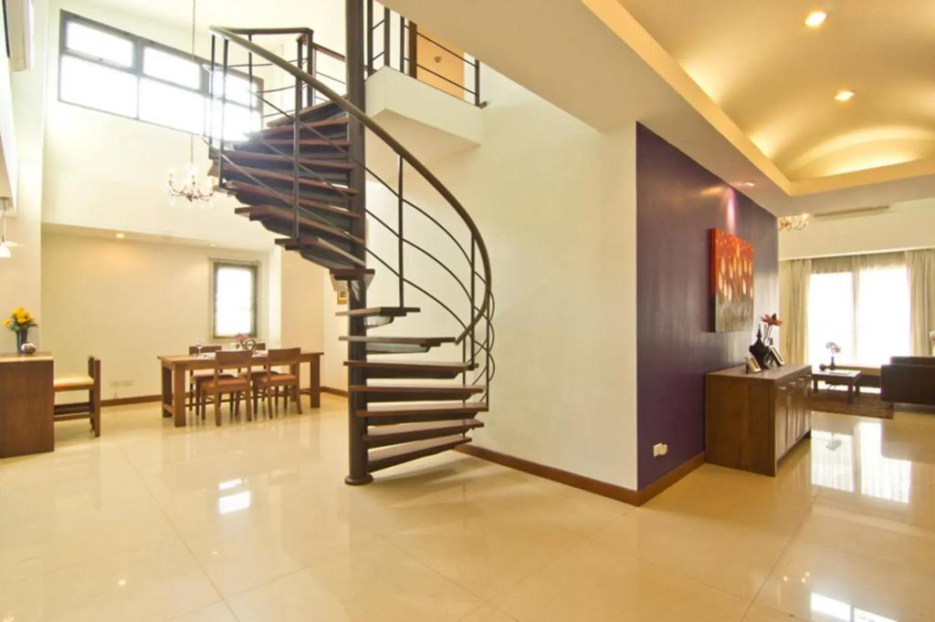 Lasalle Suites Hotel & Residence 3*