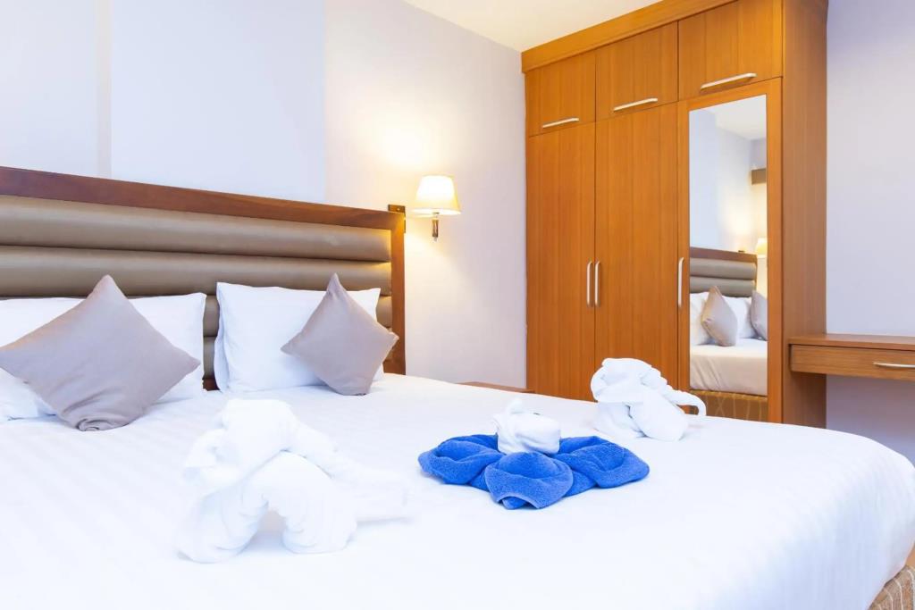 Lasalle Suites Hotel & Residence 3*