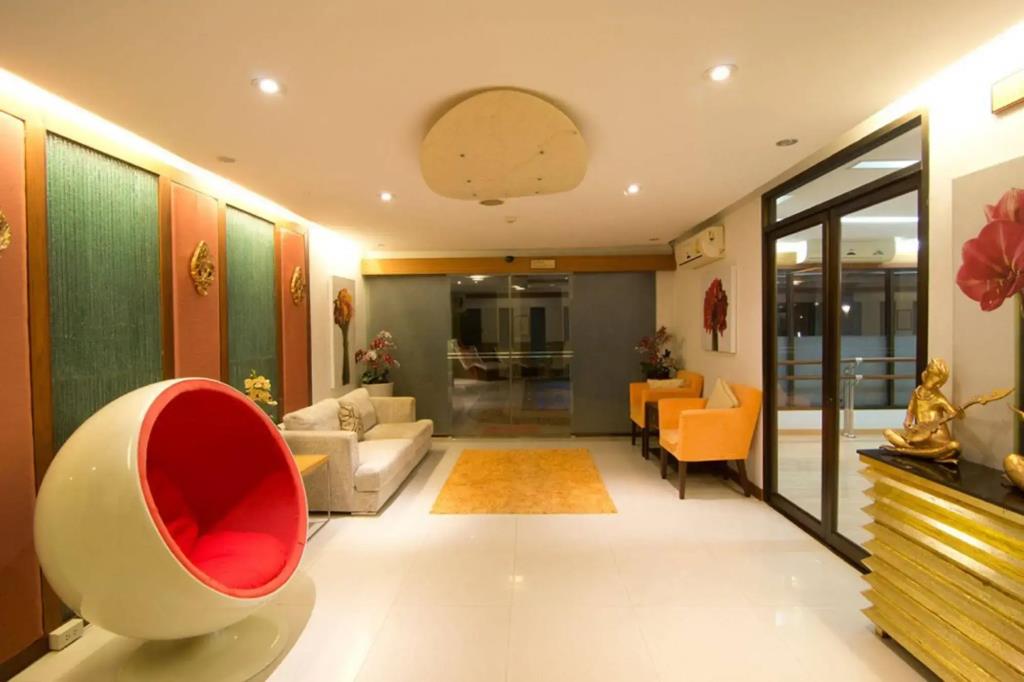 Lasalle Suites Hotel & Residence 3*