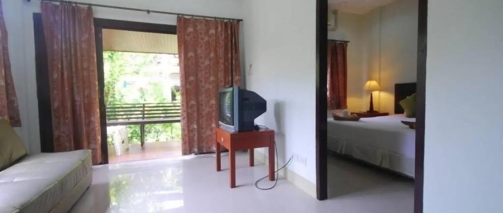 Buathong Place 2*
