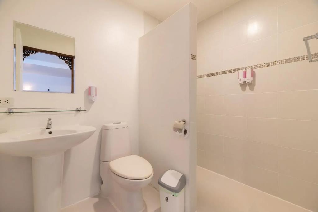 Crystal Bay Beach Resort 3*