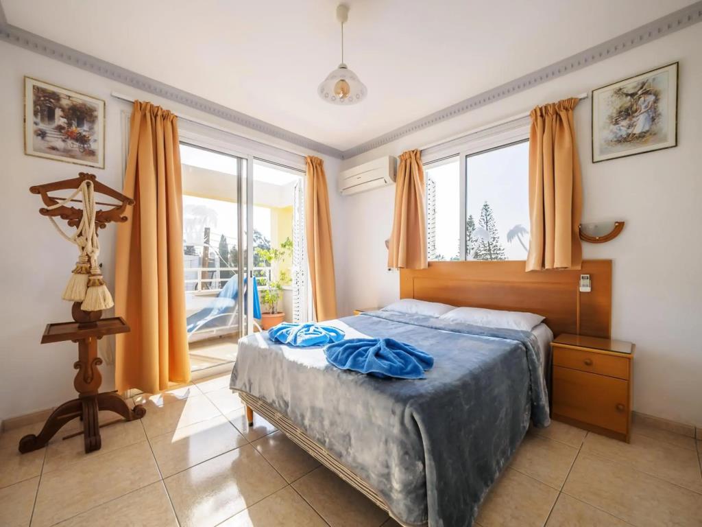 Apollonia Holiday Apartments 0*