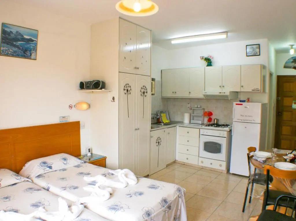 Apollonia Holiday Apartments 0*