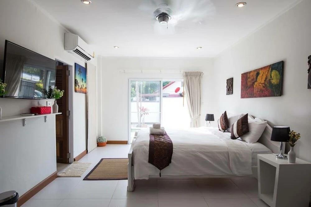 The Waterfront Apartment 0*