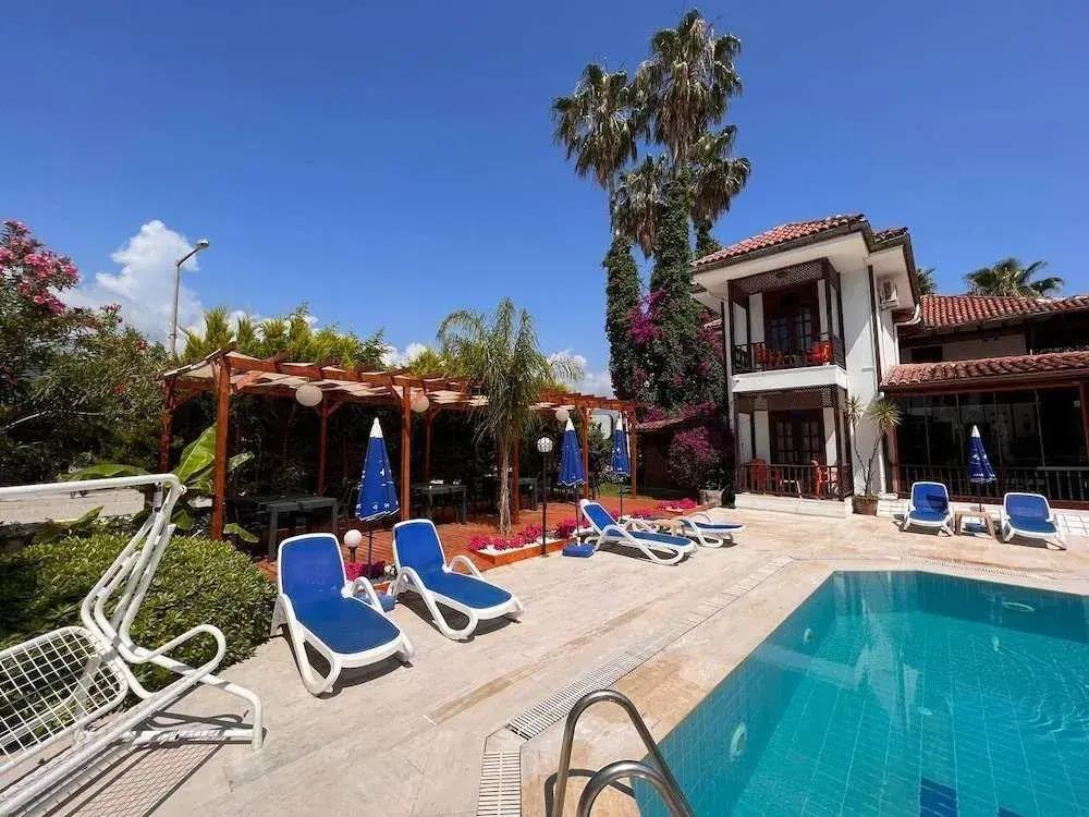 Palma Rosa Hotel 0*