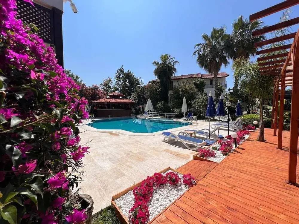 Palma Rosa Hotel 0*