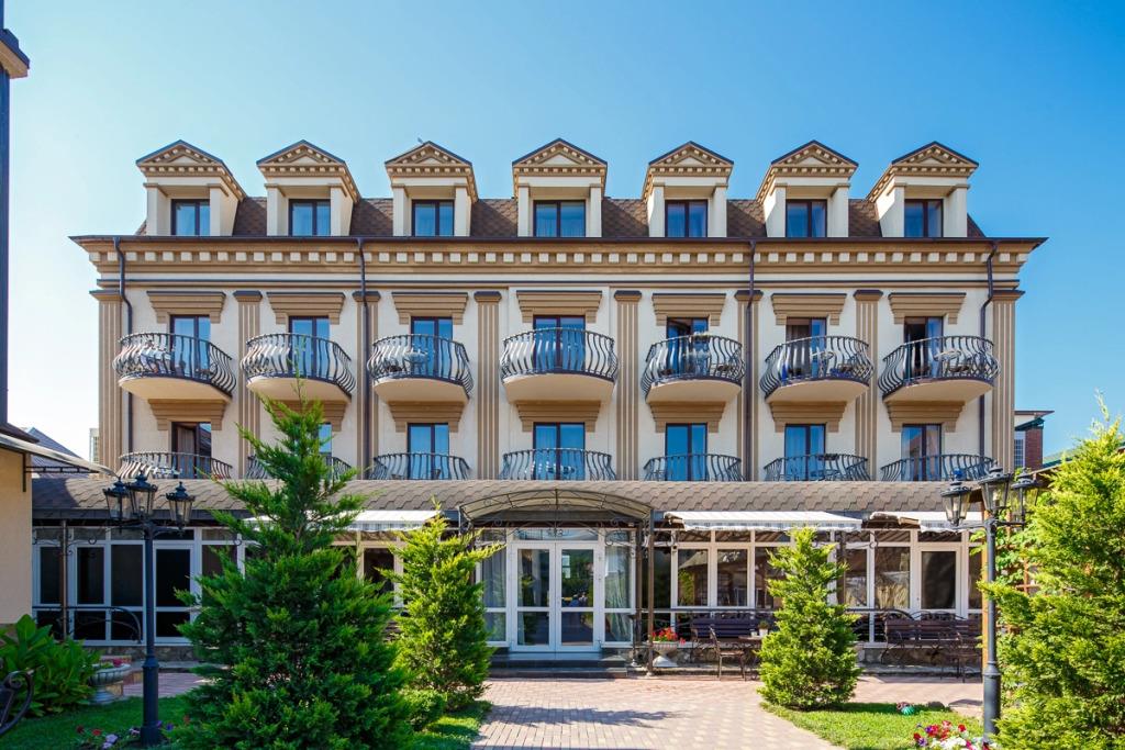 Marinus Hotel 3*