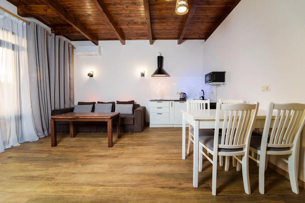Marinus Hotel 3*
