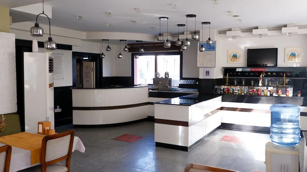 Hotel La Bella Soma 0*