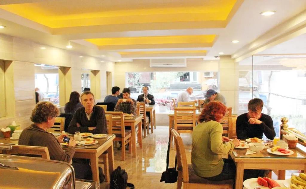 Hanoi Sky Hotel 3*