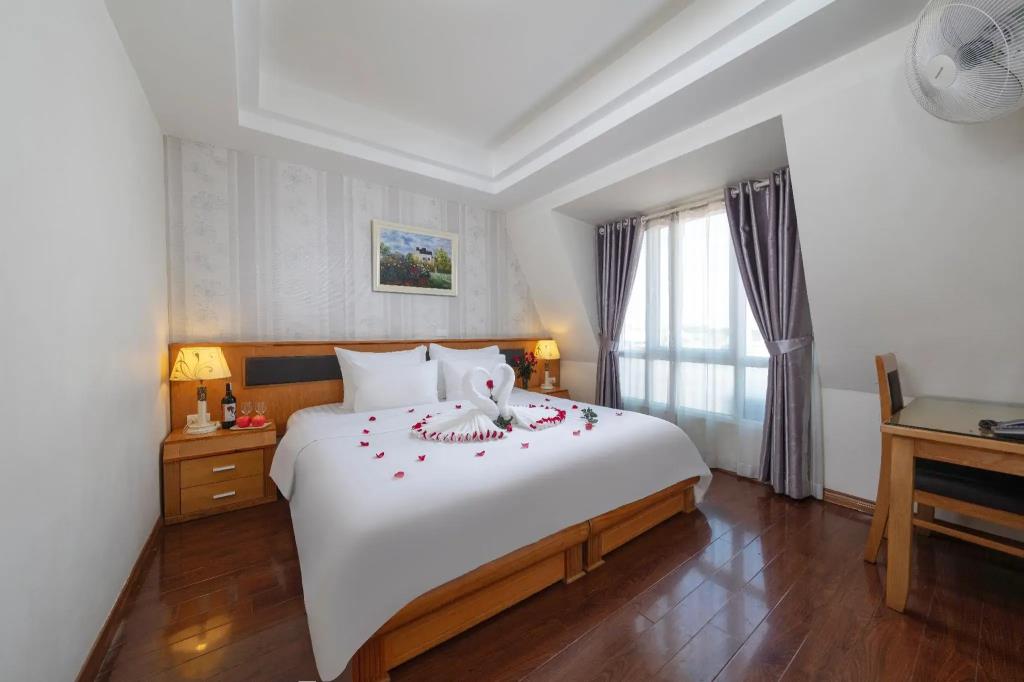 Hanoi Sky Hotel 3*