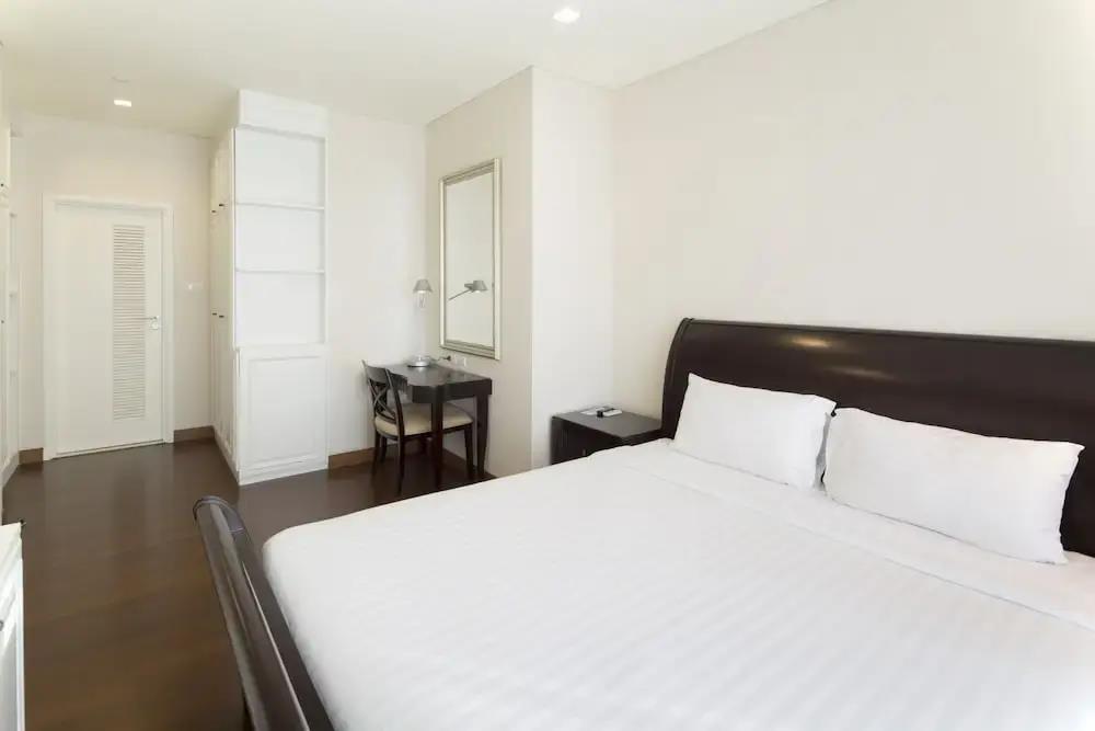 Ivy Thonglor 55 0*