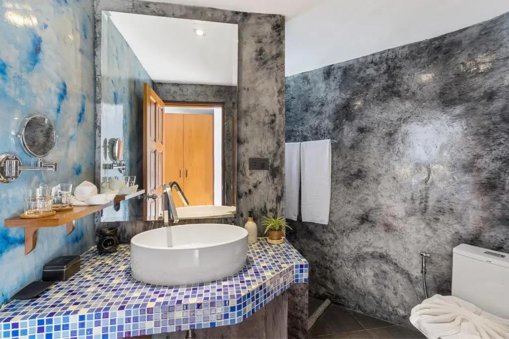 Beluga Boutique Hotel 4*