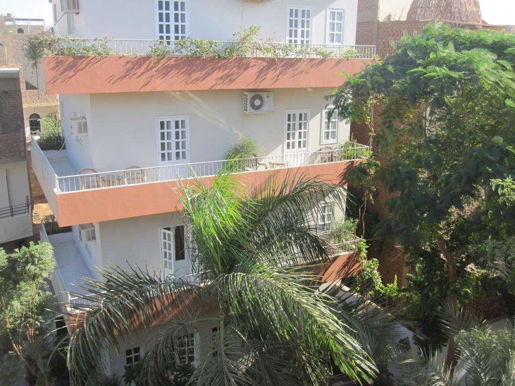 Amon Hotel 3*