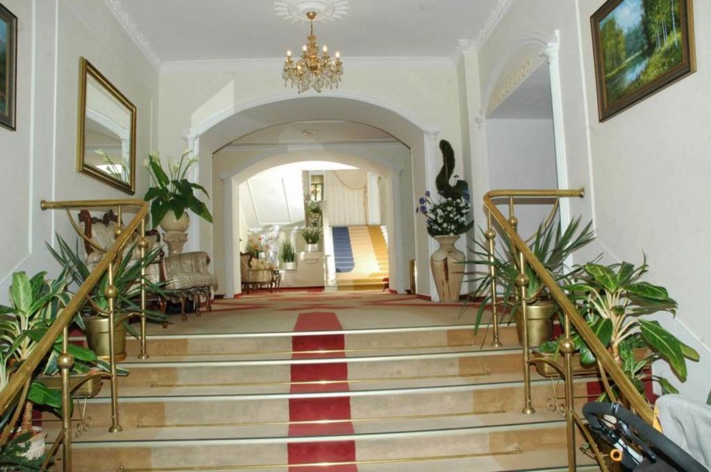 Grand Hotel 4*