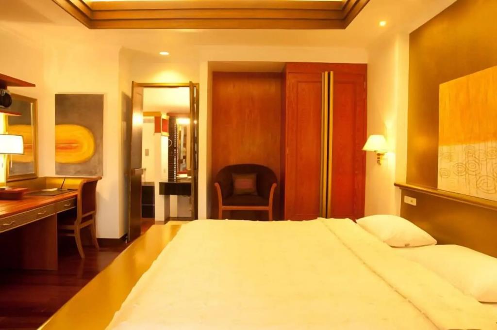 J VALLEY Resort 3*