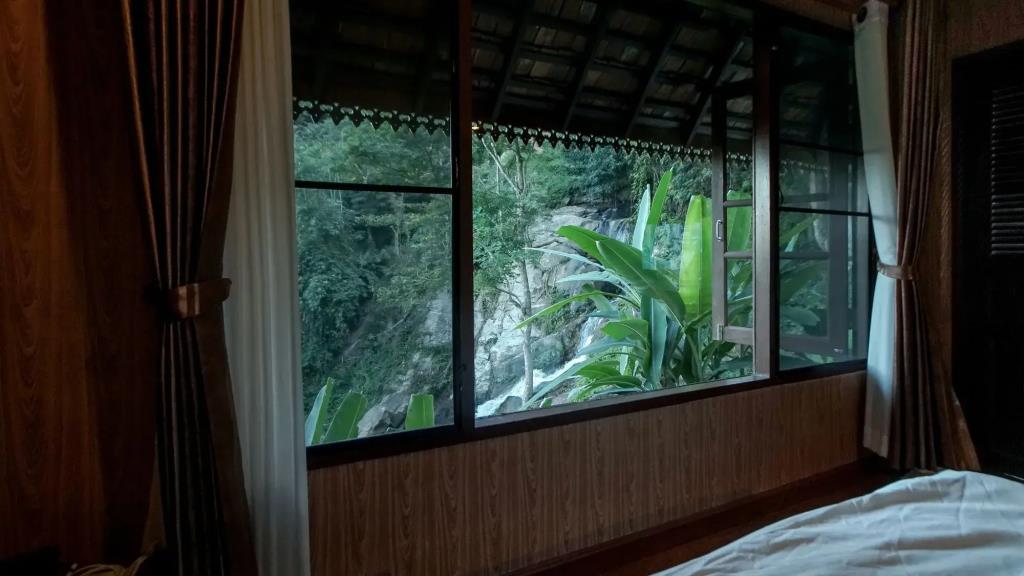 J VALLEY Resort 3*
