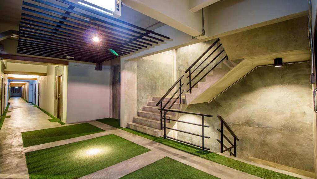 B2 Green Boutique & Budget Hotel 3*