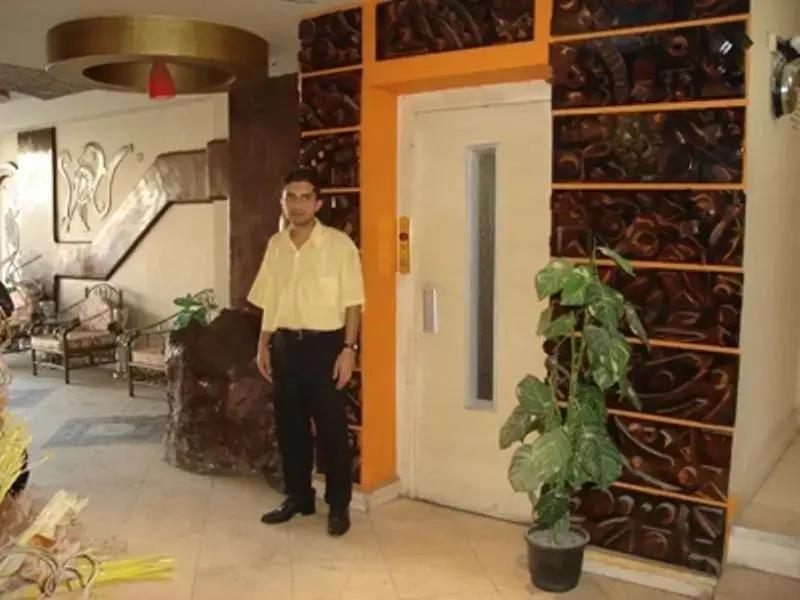 Lamira Hotel 1*
