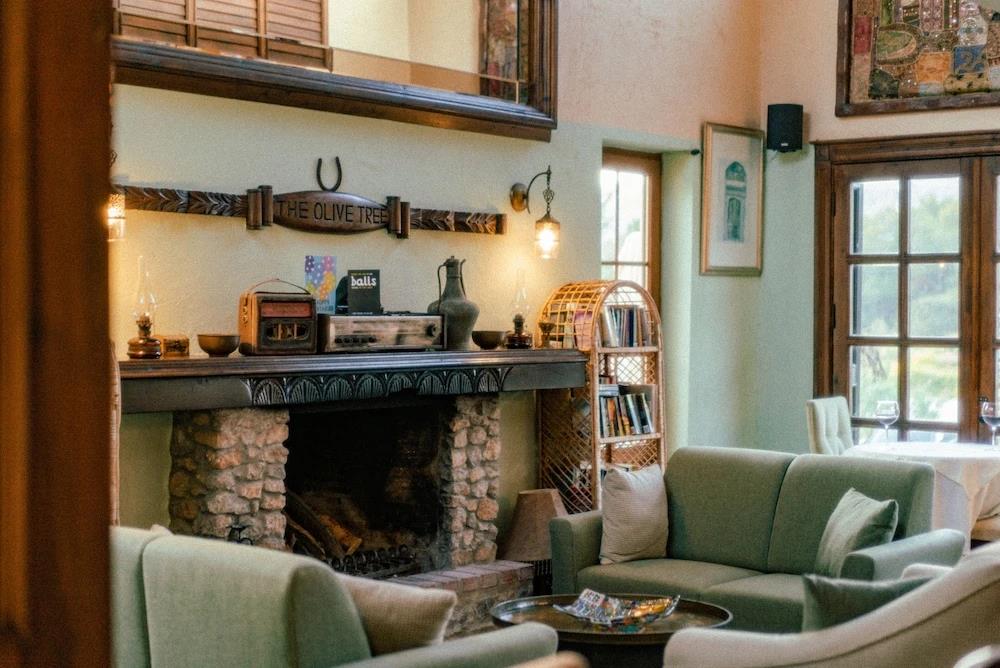 The Olive Tree Studios - Adults Only 0*