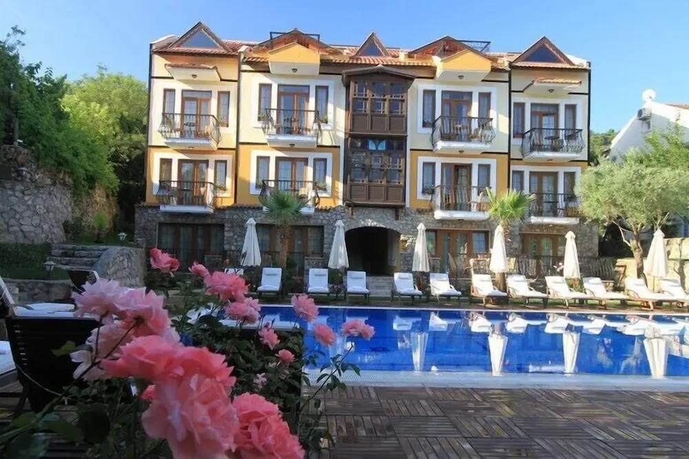 The Olive Tree Studios - Adults Only 0*