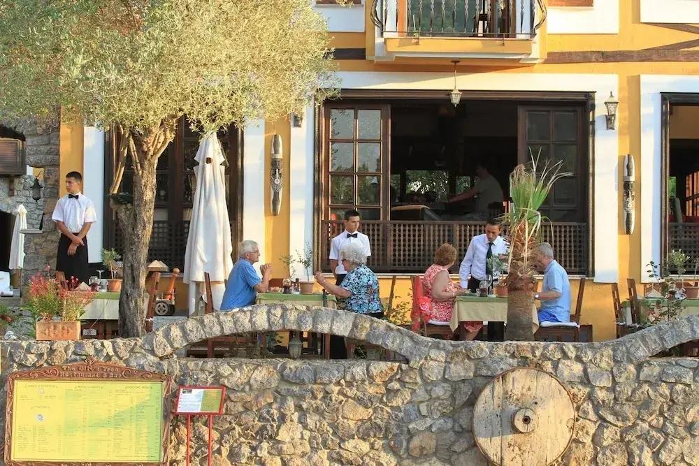 The Olive Tree Studios - Adults Only 0*