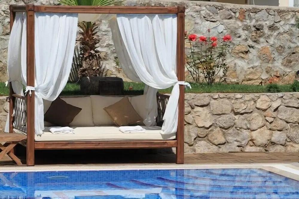 The Olive Tree Studios - Adults Only 0*