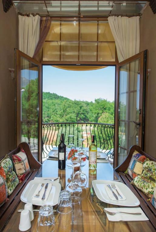 The Olive Tree Studios - Adults Only 0*