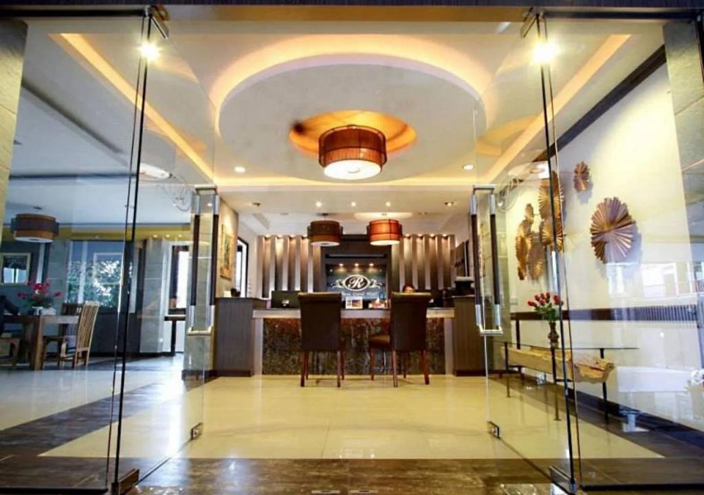 Romena Grand Hotel 3*
