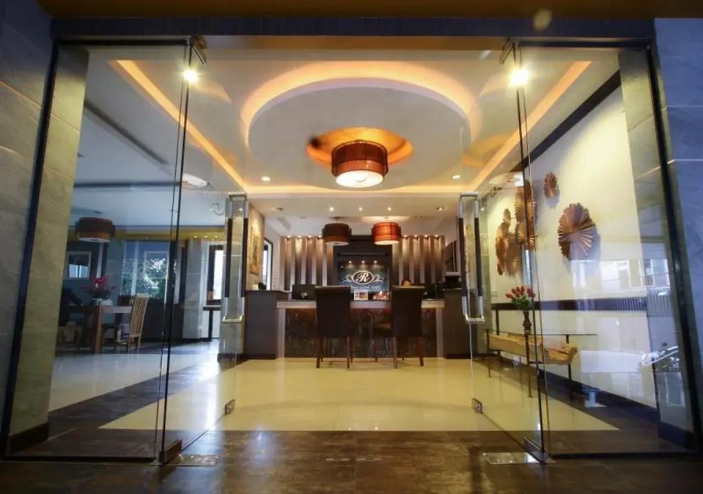 Romena Grand Hotel 3*