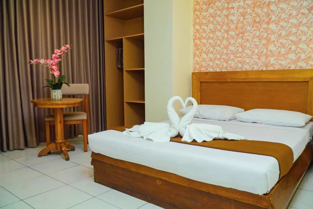 Rosas Garden Hotel 2*