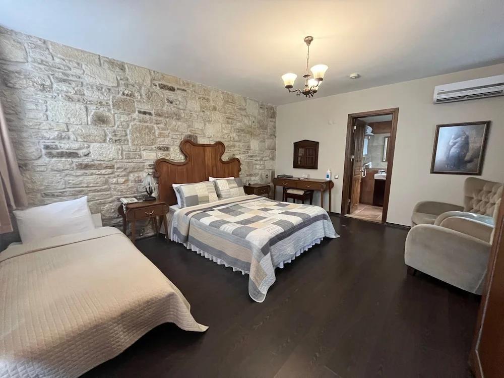 Griffon Boutique Hotel - Boutique Class 0*