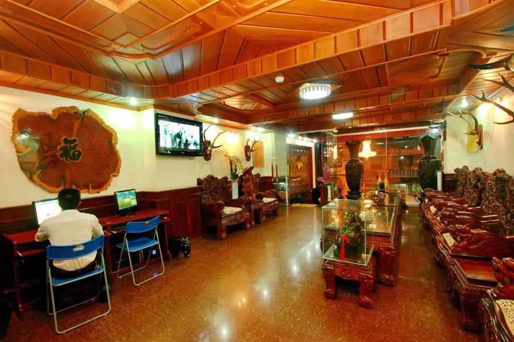 Galaxy Hotel Ngan Ha 3*