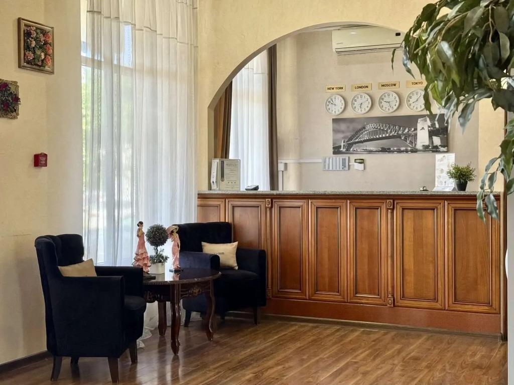 Bridge Hotel 3*