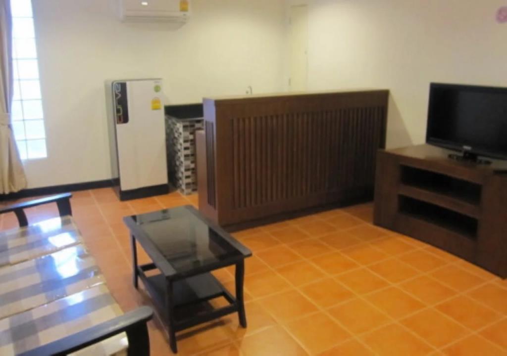 Wangburapa Grand Hotel 3*