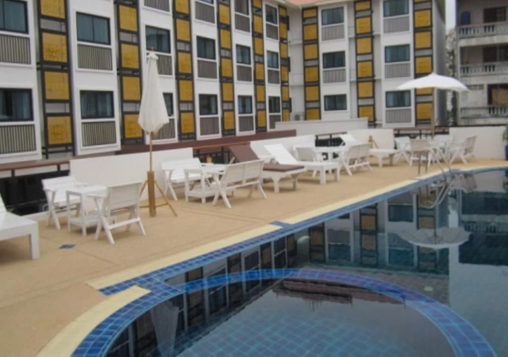 Wangburapa Grand Hotel 3*