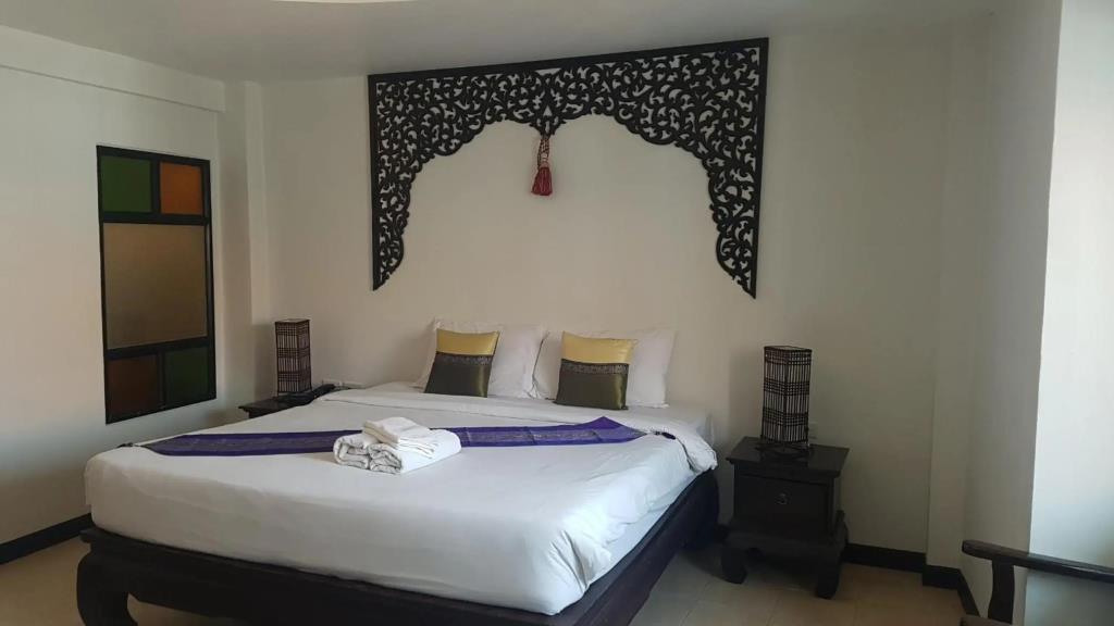 Wangburapa Grand Hotel 3*