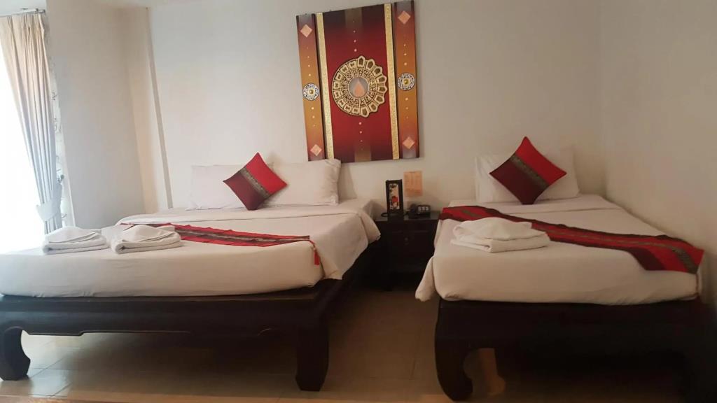 Wangburapa Grand Hotel 3*