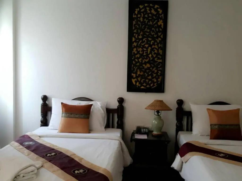 Wangburapa Grand Hotel 3*