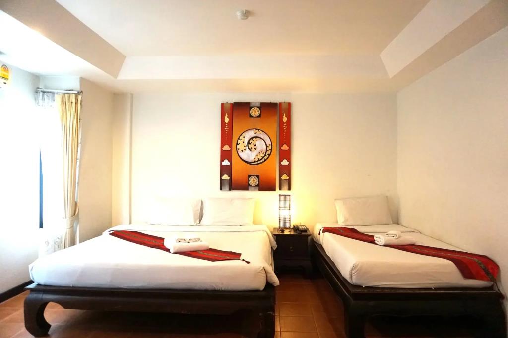 Wangburapa Grand Hotel 3*