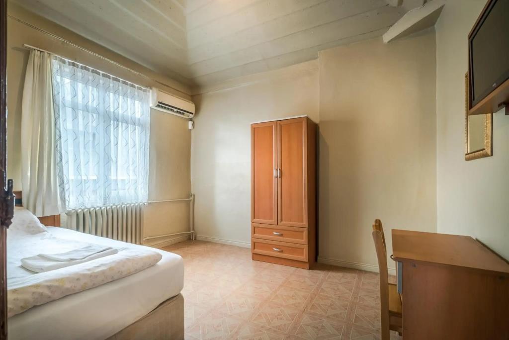 Yeni Hotel 0*