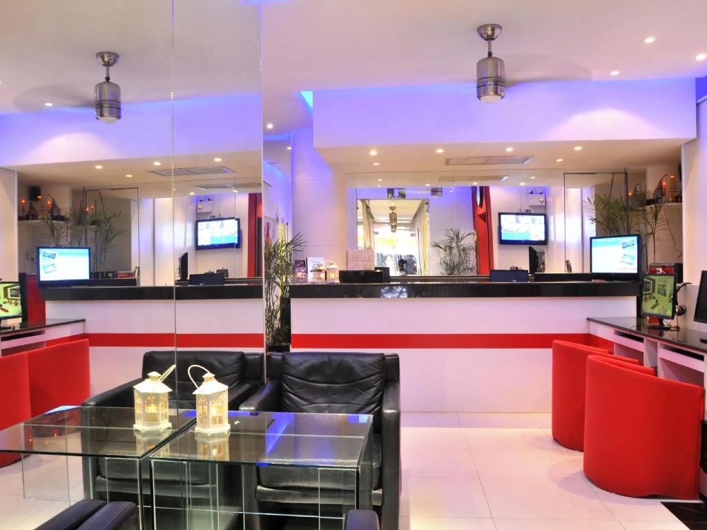 Patong Terrace 3*