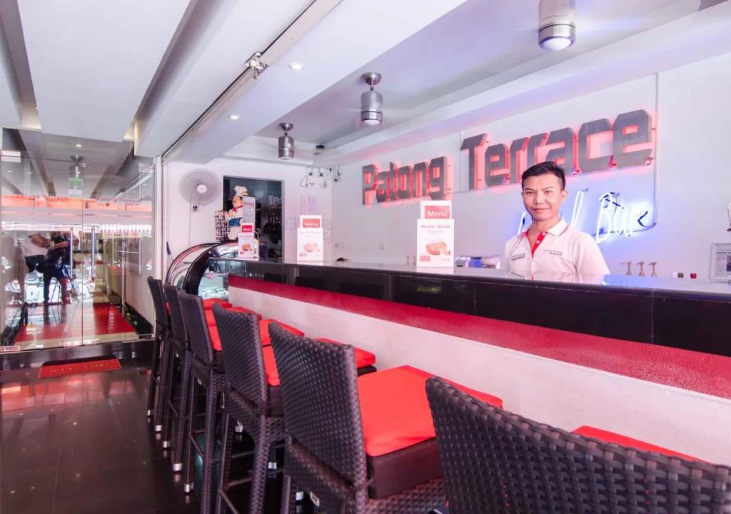 Patong Terrace 3*